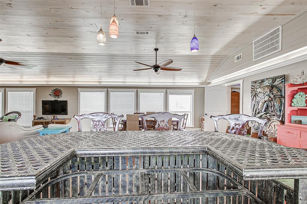 1056 1 Van Sant, Gilchrist, Texas 77617, 3 Bedrooms Bedrooms, 3 Rooms Rooms,2 BathroomsBathrooms,Single-family,For Sale,Van Sant,72739179