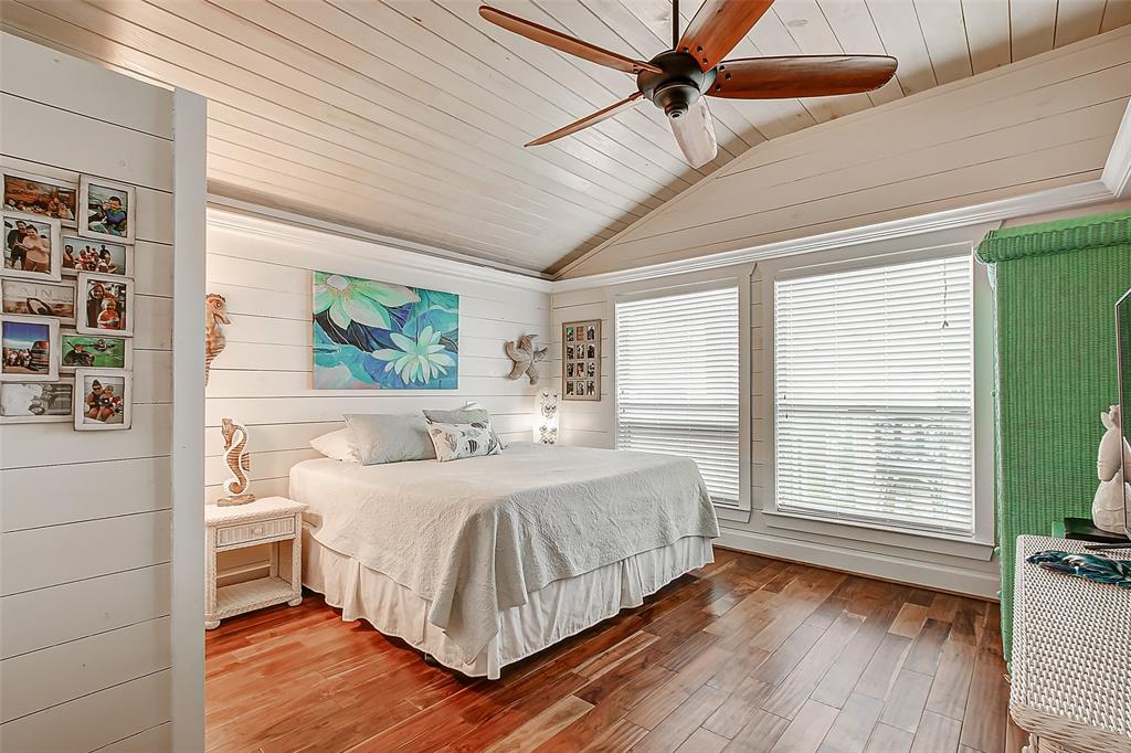 1056 1 Van Sant, Gilchrist, Texas 77617, 3 Bedrooms Bedrooms, 3 Rooms Rooms,2 BathroomsBathrooms,Single-family,For Sale,Van Sant,72739179