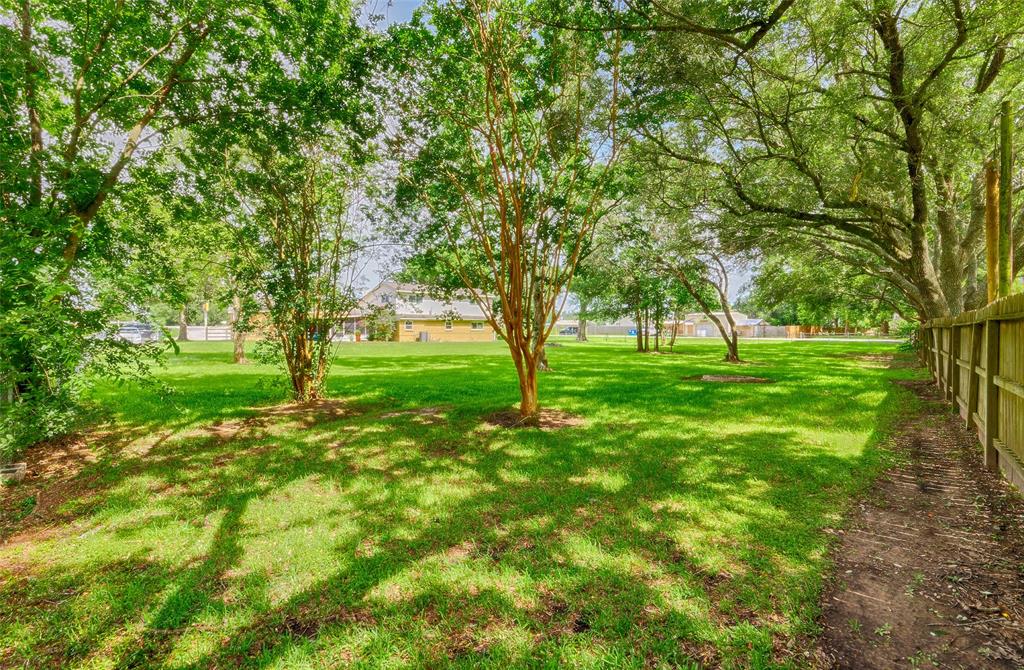 25103 1.5 Fm 2100 Road, Huffman, Texas 77336, 3 Bedrooms Bedrooms, 8 Rooms Rooms,2 BathroomsBathrooms,Single-family,For Sale,Fm 2100,56950954