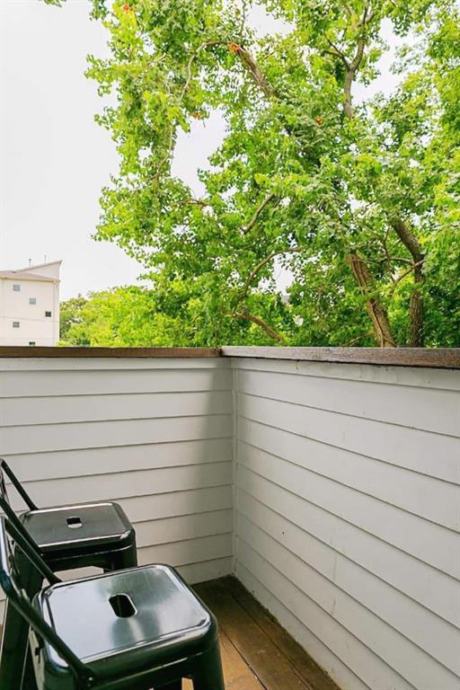 4303 3 Chester Street, Houston, Texas 77007, 8 Bedrooms Bedrooms, 8 Rooms Rooms,8 BathroomsBathrooms,Single-family,For Sale,Chester,64208920