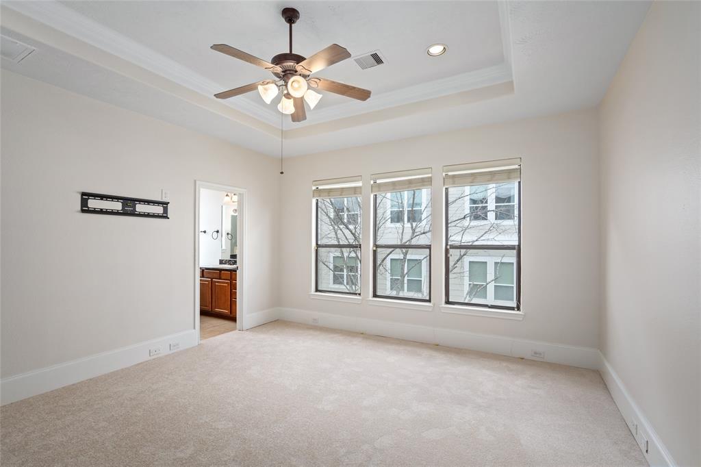 1335 3 Studer Street, Houston, Texas 77007, 3 Bedrooms Bedrooms, 8 Rooms Rooms,2 BathroomsBathrooms,Single-family,For Sale,Studer,78048762