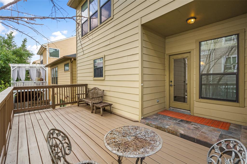 1335 3 Studer Street, Houston, Texas 77007, 3 Bedrooms Bedrooms, 8 Rooms Rooms,2 BathroomsBathrooms,Single-family,For Sale,Studer,78048762
