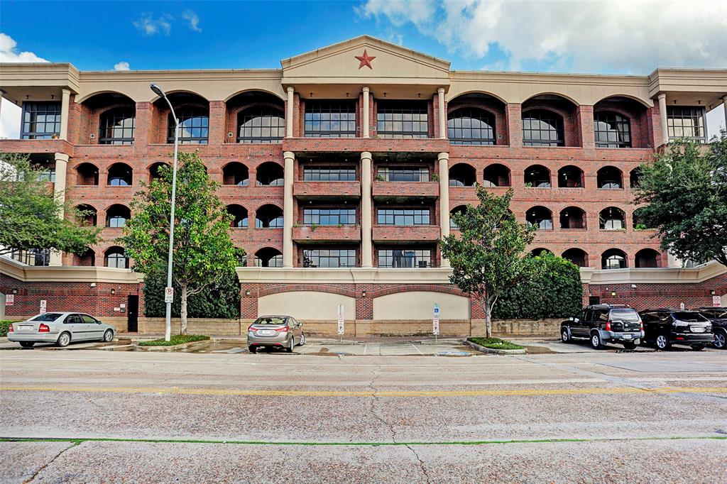 505 Bastrop Street, Houston, Texas 77003, 2 Bedrooms Bedrooms, 7 Rooms Rooms,2 BathroomsBathrooms,Mid/hi-rise Condo,For Sale,THE STANFORD,Bastrop,18662284