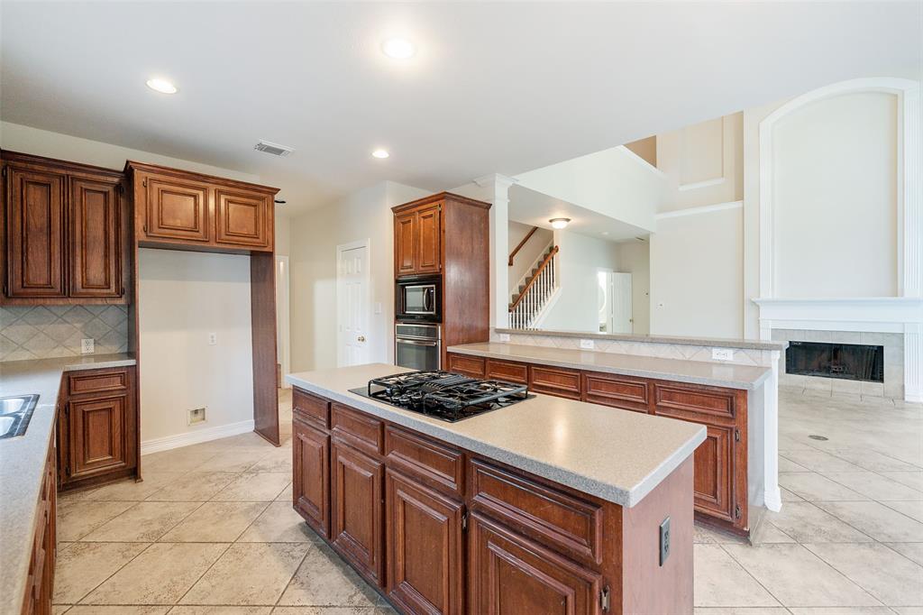 3922 2 Figure Four Lake Lane, Richmond, Texas 77406, 4 Bedrooms Bedrooms, 4 Rooms Rooms,3 BathroomsBathrooms,Single-family,For Sale,Figure Four Lake,70449346