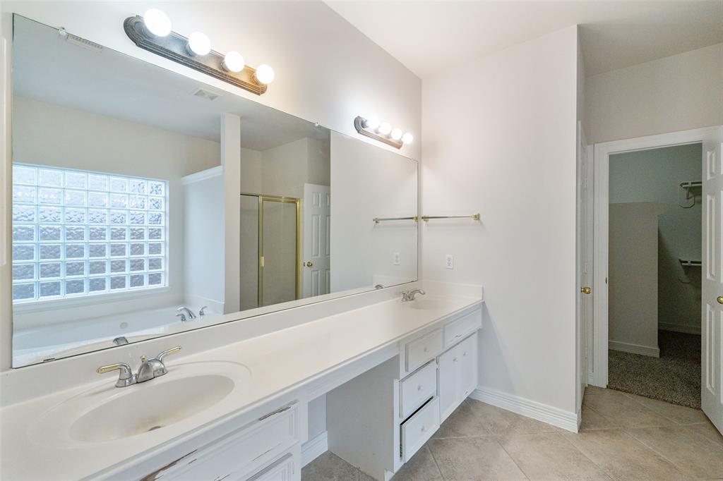 3922 2 Figure Four Lake Lane, Richmond, Texas 77406, 4 Bedrooms Bedrooms, 4 Rooms Rooms,3 BathroomsBathrooms,Single-family,For Sale,Figure Four Lake,70449346