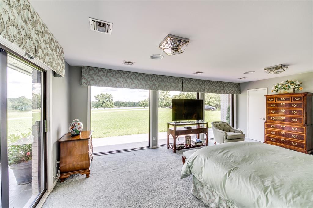 31736 1 Fm 1301, West Columbia, Texas 77486, 2 Bedrooms Bedrooms, 10 Rooms Rooms,3 BathroomsBathrooms,Country Homes/acreage,For Sale,Fm 1301,58783096