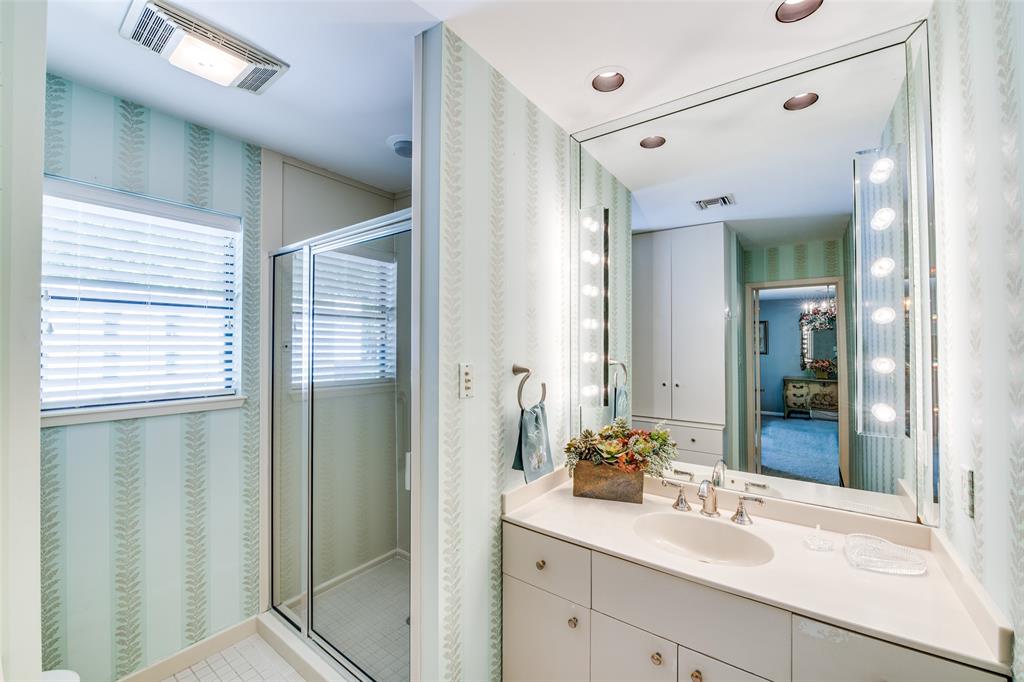 31736 1 Fm 1301, West Columbia, Texas 77486, 2 Bedrooms Bedrooms, 10 Rooms Rooms,3 BathroomsBathrooms,Country Homes/acreage,For Sale,Fm 1301,58783096
