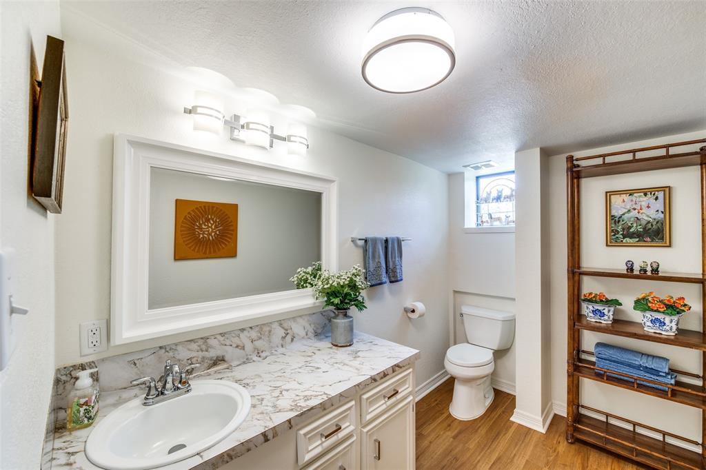 31736 1 Fm 1301, West Columbia, Texas 77486, 2 Bedrooms Bedrooms, 10 Rooms Rooms,3 BathroomsBathrooms,Country Homes/acreage,For Sale,Fm 1301,58783096