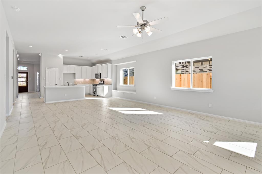 10822 1 Mendel Terrace Drive, Iowa Colony, Texas 77583, 3 Bedrooms Bedrooms, 7 Rooms Rooms,2 BathroomsBathrooms,Single-family,For Sale,Mendel Terrace,85690185