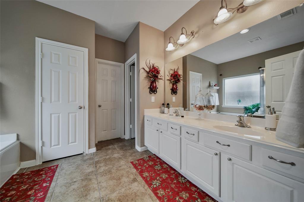 25601 Thornhill Creek Court
