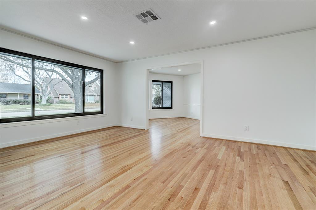 9111 1 Kapri Lane, Houston, Texas 77025, 3 Bedrooms Bedrooms, 6 Rooms Rooms,2 BathroomsBathrooms,Single-family,For Sale,Kapri,64532066