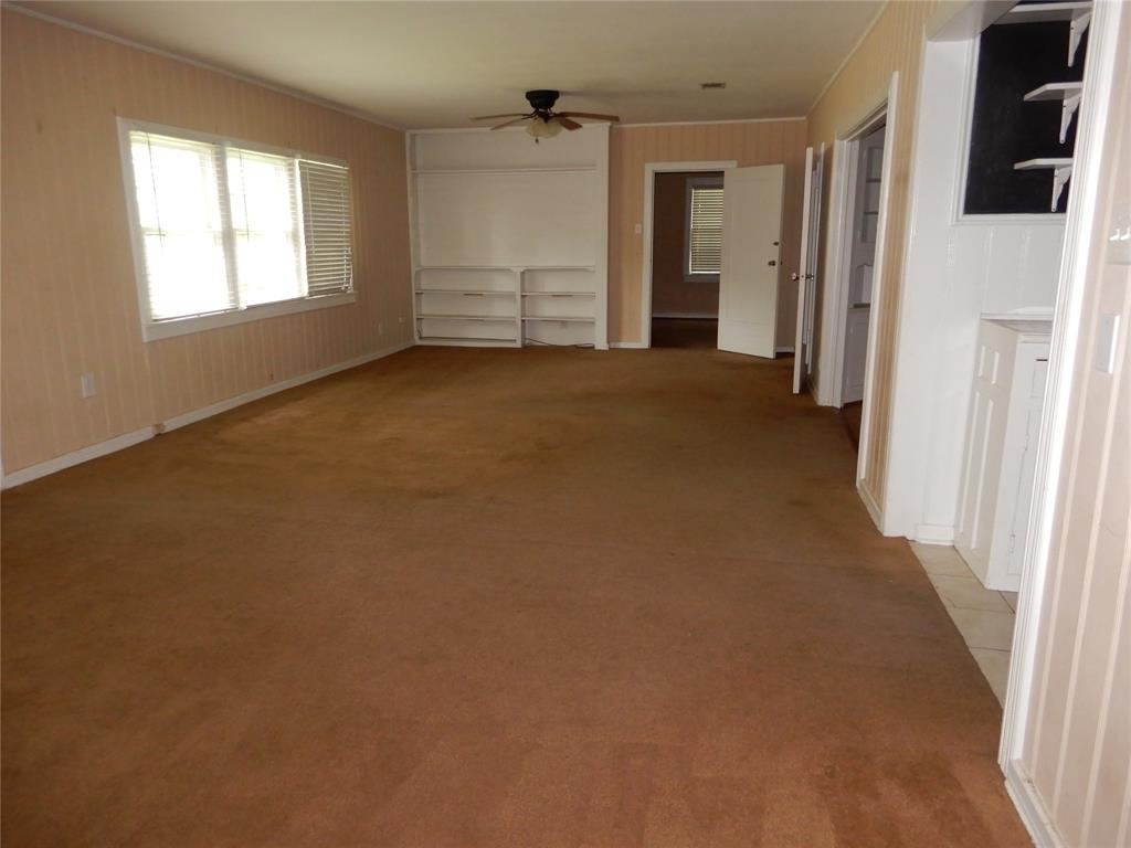 722 1.5 38th Street, Houston, Texas 77018, 3 Bedrooms Bedrooms, 5 Rooms Rooms,2 BathroomsBathrooms,Single-family,For Sale,38th,74924736