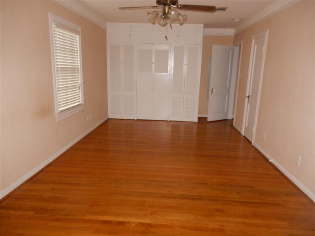 722 1.5 38th Street, Houston, Texas 77018, 3 Bedrooms Bedrooms, 5 Rooms Rooms,2 BathroomsBathrooms,Single-family,For Sale,38th,74924736
