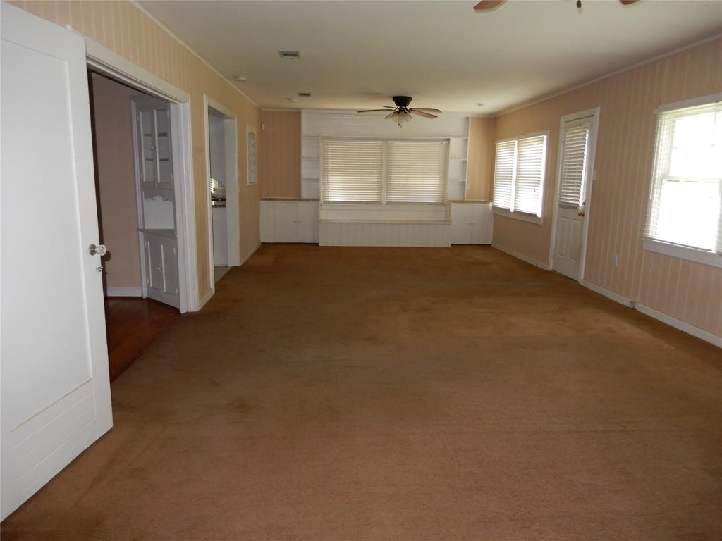 722 1.5 38th Street, Houston, Texas 77018, 3 Bedrooms Bedrooms, 5 Rooms Rooms,2 BathroomsBathrooms,Single-family,For Sale,38th,74924736