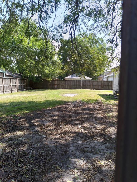 1301 1 MORRIS, Houston, Texas 77009, 3 Bedrooms Bedrooms, 3 Rooms Rooms,2 BathroomsBathrooms,Single-family,For Sale,MORRIS,13394615