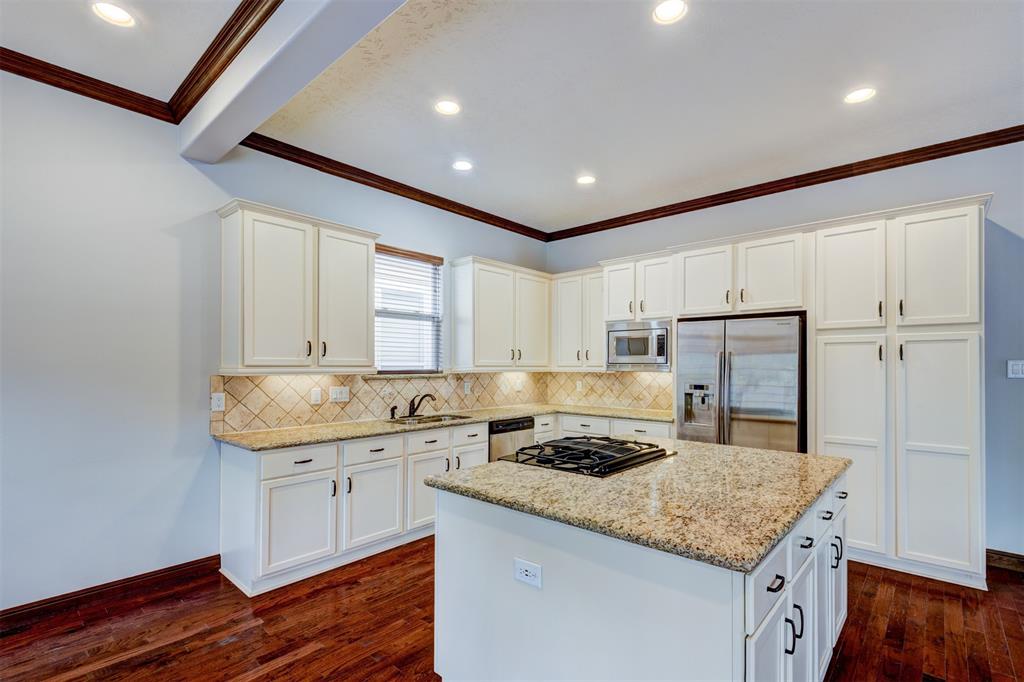 415 2 8th Street, Houston, Texas 77007, 3 Bedrooms Bedrooms, 7 Rooms Rooms,2 BathroomsBathrooms,Single-family,For Sale,8th,80464263