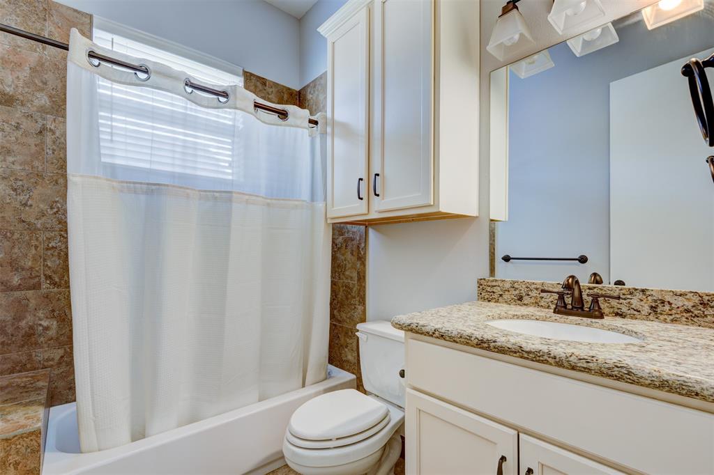415 2 8th Street, Houston, Texas 77007, 3 Bedrooms Bedrooms, 7 Rooms Rooms,2 BathroomsBathrooms,Single-family,For Sale,8th,80464263
