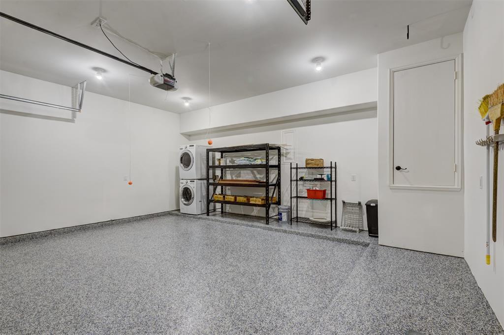 415 2 8th Street, Houston, Texas 77007, 3 Bedrooms Bedrooms, 7 Rooms Rooms,2 BathroomsBathrooms,Single-family,For Sale,8th,80464263