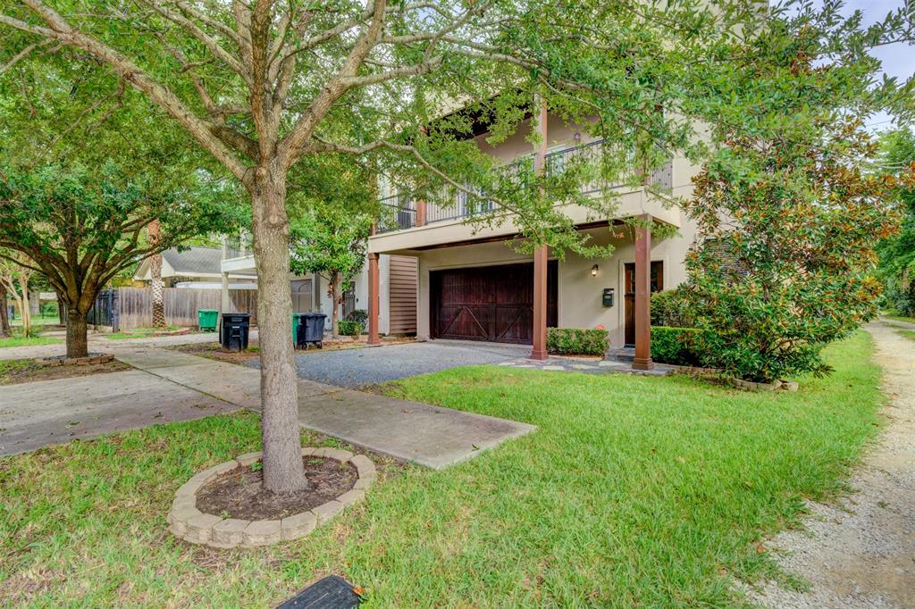 415 2 8th Street, Houston, Texas 77007, 3 Bedrooms Bedrooms, 7 Rooms Rooms,2 BathroomsBathrooms,Single-family,For Sale,8th,80464263