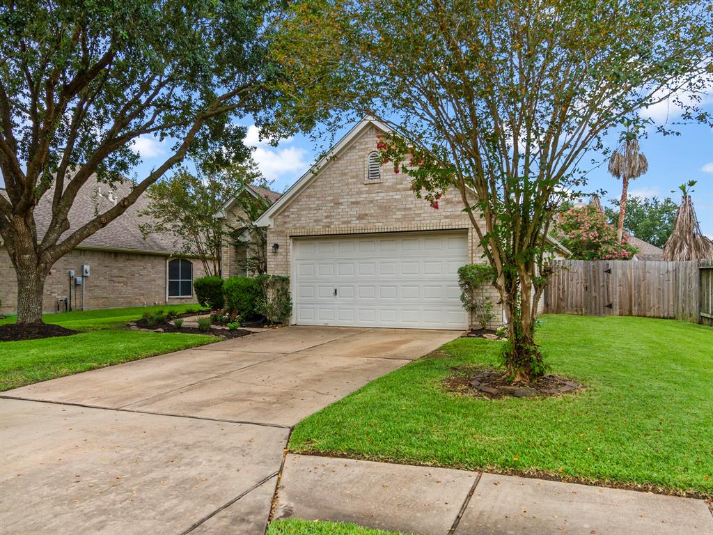 Katy, TX 77449,4906 Windcross CT