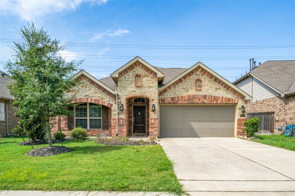 22422 Mary Rogers Trail, Richmond, TX 77469