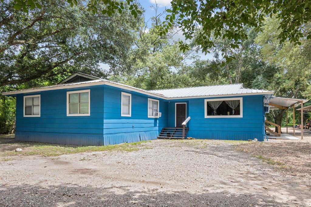 249 COUNTY ROAD 3708, Splendora, TX 77372