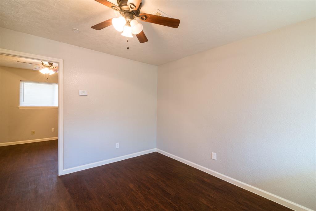 7707 1 Glover Street, Houston, Texas 77012, 3 Bedrooms Bedrooms, ,2 BathroomsBathrooms,Multi-family,For Sale,Glover,67713114