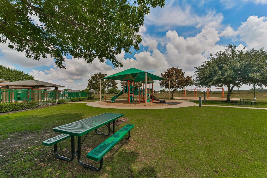 Houston, TX 77084,4943 Valley White Oak LN