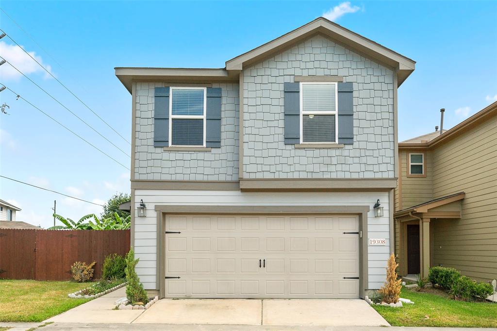 Houston, TX 77073,19308 Falls Dock CT