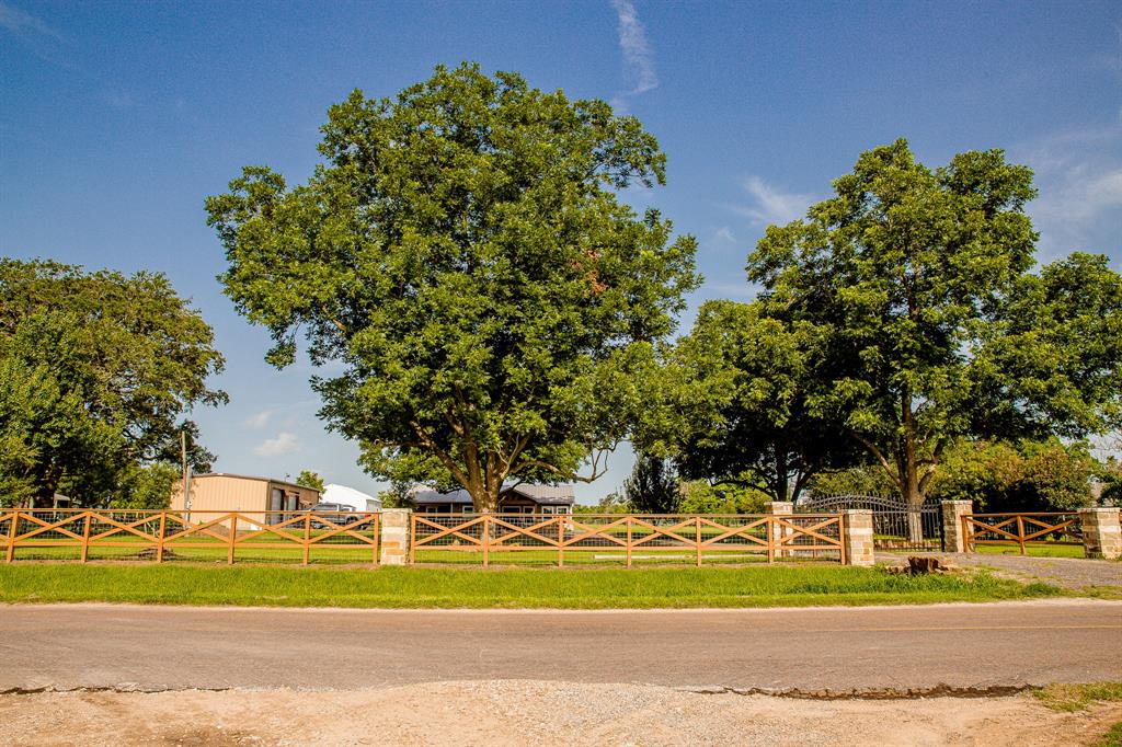 21527 1 Binford Road, Waller, Texas 77484, 4 Bedrooms Bedrooms, 3 Rooms Rooms,2 BathroomsBathrooms,Single-family,For Sale,Binford,17370898