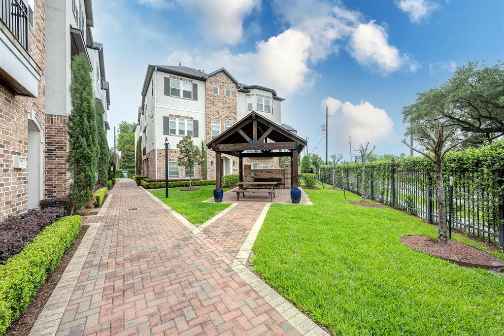 2820 3 Princeton Street, Houston, Texas 77009, 3 Bedrooms Bedrooms, 11 Rooms Rooms,3 BathroomsBathrooms,Single-family,For Sale,Princeton,84820374