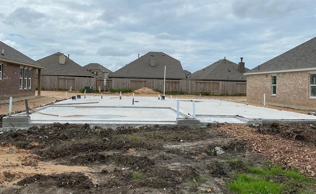1618 1 Diamond Mountain Drive, Iowa Colony, Texas 77583, 4 Bedrooms Bedrooms, 11 Rooms Rooms,2 BathroomsBathrooms,Single-family,For Sale,Diamond Mountain,73289871