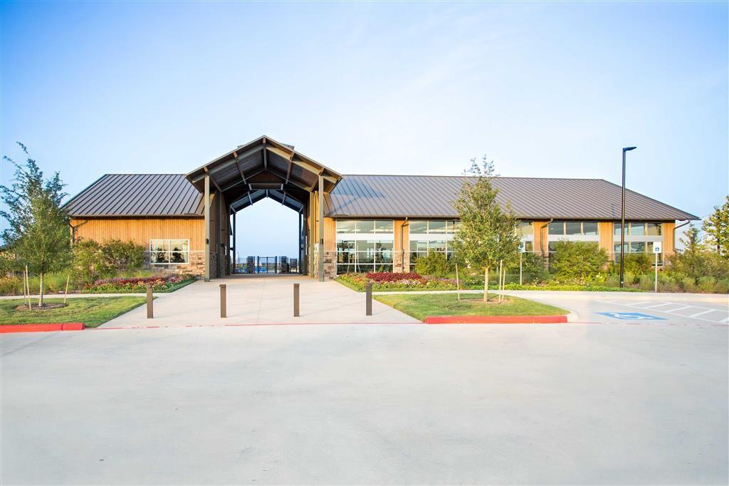 29919 2 Cherry Sage Lane, Fulshear, Texas 77423, 5 Bedrooms Bedrooms, 9 Rooms Rooms,4 BathroomsBathrooms,Single-family,For Sale,Cherry Sage,65276177