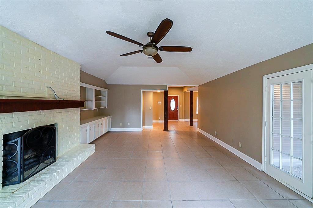 10518 1 Fawnview Drive, Houston, Texas 77070, 3 Bedrooms Bedrooms, 3 Rooms Rooms,2 BathroomsBathrooms,Single-family,For Sale,Fawnview,62714645