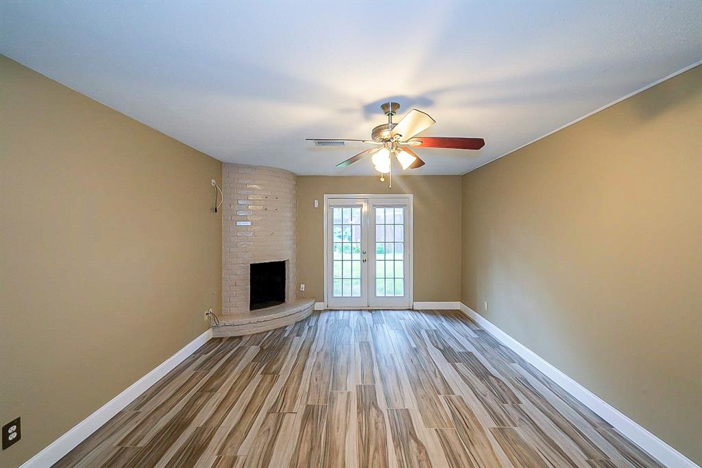 10518 1 Fawnview Drive, Houston, Texas 77070, 3 Bedrooms Bedrooms, 3 Rooms Rooms,2 BathroomsBathrooms,Single-family,For Sale,Fawnview,62714645