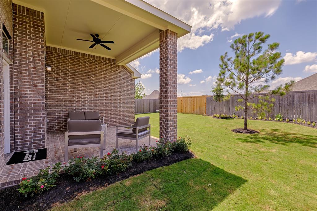 2710 1 Raspberry Sunset Circle, Texas City, Texas 77568, 3 Bedrooms Bedrooms, 5 Rooms Rooms,2 BathroomsBathrooms,Single-family,For Sale,Raspberry Sunset,23514026