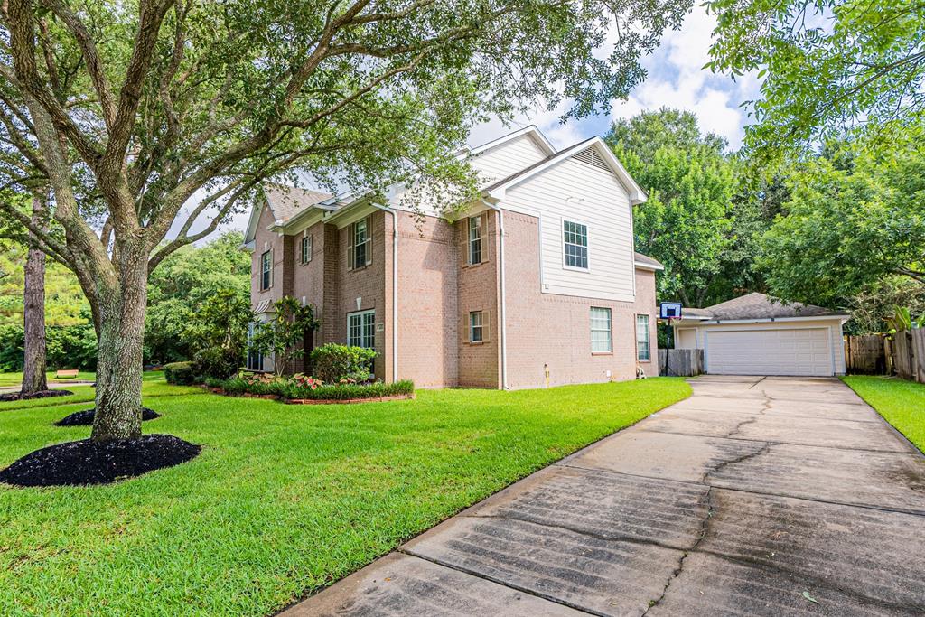 4211 2 Ruttand Park Lane, Katy, Texas 77450, 5 Bedrooms Bedrooms, 11 Rooms Rooms,3 BathroomsBathrooms,Single-family,For Sale,Ruttand Park Lane,57991032