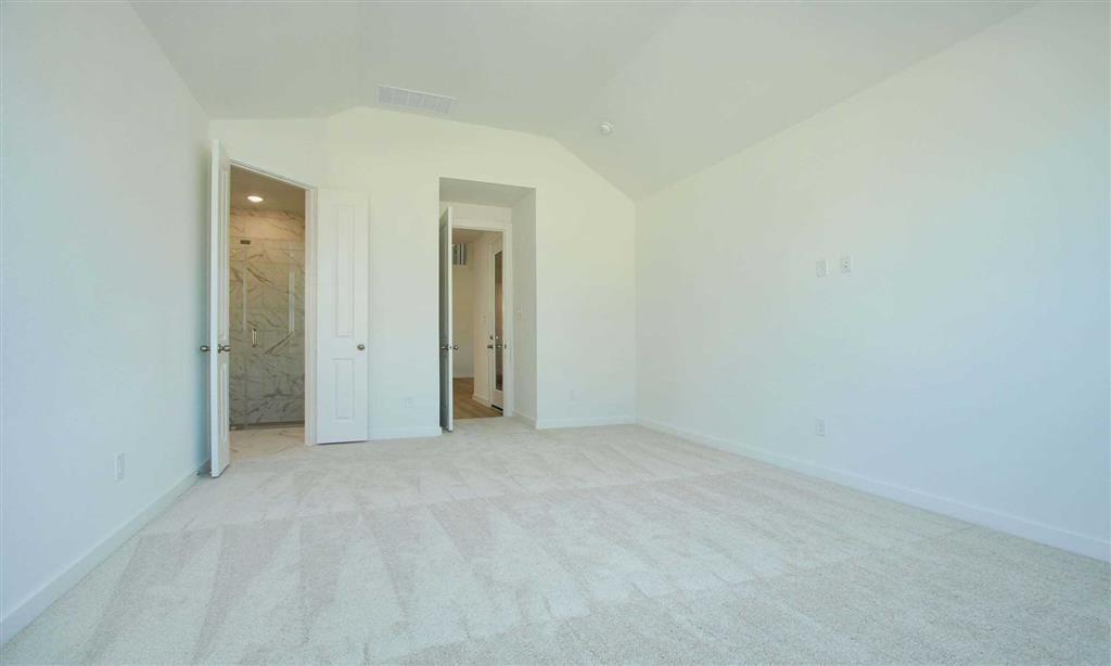306 2 Highland Bayou Drive, Conroe, Texas 77304, 3 Bedrooms Bedrooms, 7 Rooms Rooms,2 BathroomsBathrooms,Single-family,For Sale,Highland Bayou,71151926