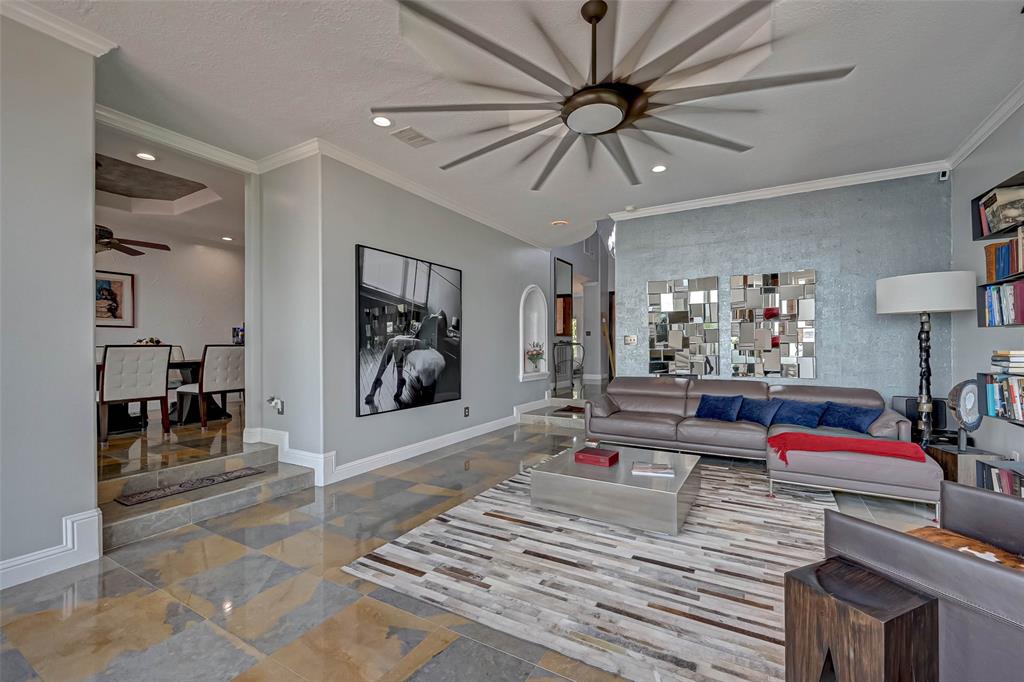 20218 2 Atascocita Lake Drive, Houston, Texas 77346, 2 Bedrooms Bedrooms, 10 Rooms Rooms,2 BathroomsBathrooms,Single-family,For Sale,Atascocita Lake,89922010