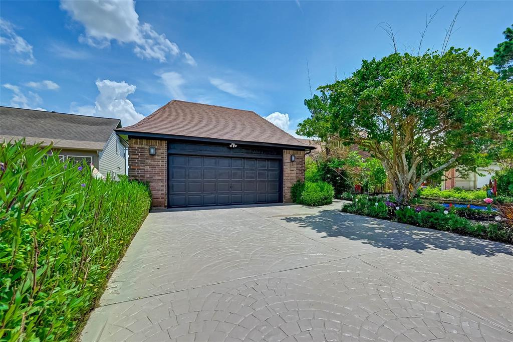 20218 2 Atascocita Lake Drive, Houston, Texas 77346, 2 Bedrooms Bedrooms, 10 Rooms Rooms,2 BathroomsBathrooms,Single-family,For Sale,Atascocita Lake,89922010
