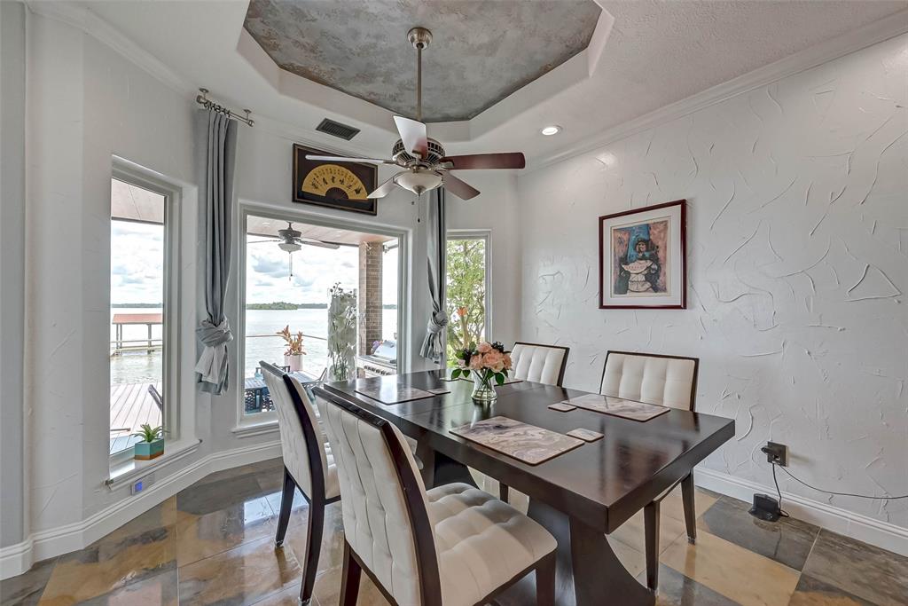 20218 2 Atascocita Lake Drive, Houston, Texas 77346, 2 Bedrooms Bedrooms, 10 Rooms Rooms,2 BathroomsBathrooms,Single-family,For Sale,Atascocita Lake,89922010