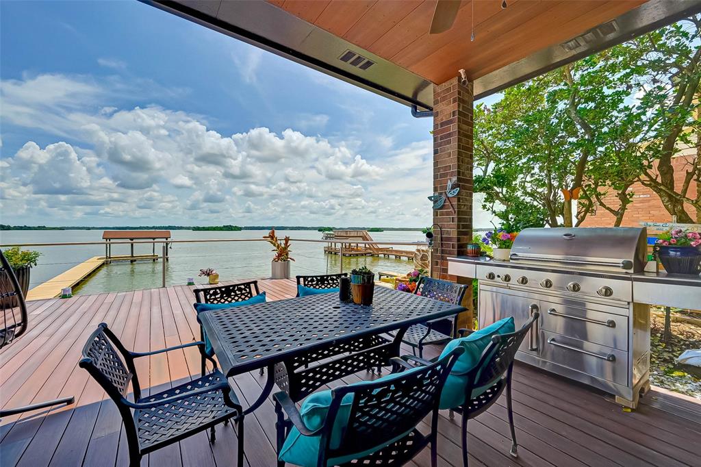 20218 2 Atascocita Lake Drive, Houston, Texas 77346, 2 Bedrooms Bedrooms, 10 Rooms Rooms,2 BathroomsBathrooms,Single-family,For Sale,Atascocita Lake,89922010
