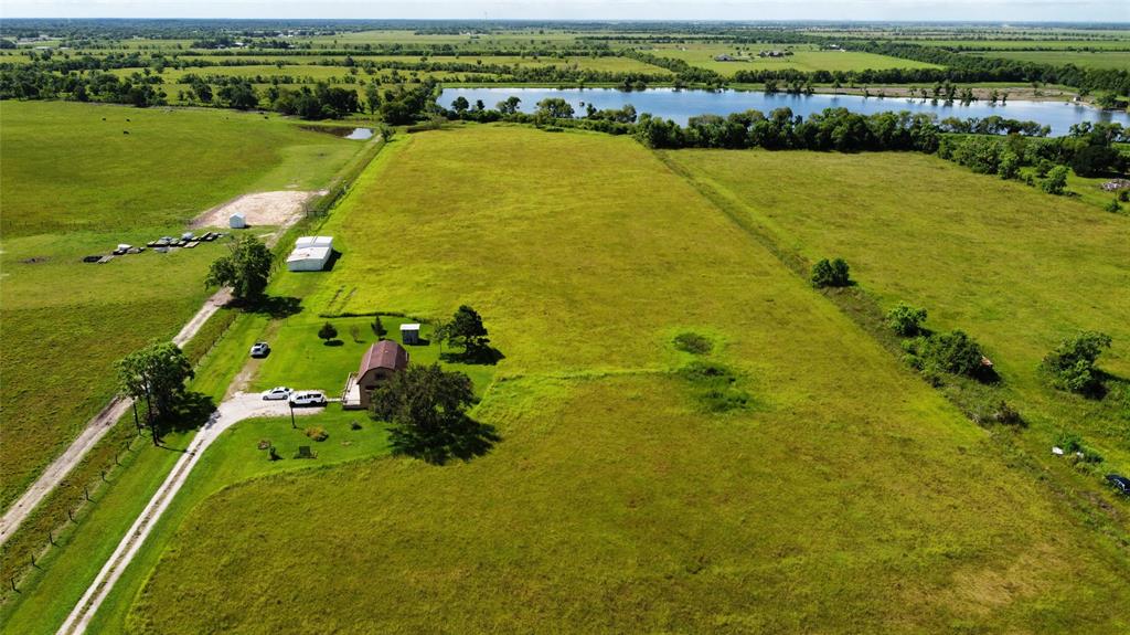 5134 2 County Road 45, Angleton, Texas 77515, 3 Bedrooms Bedrooms, 3 Rooms Rooms,1 BathroomBathrooms,Single-family,For Sale,County Road 45,52887113