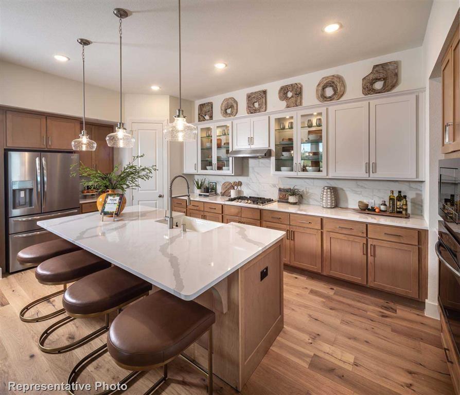 526 2 Bedias Creek Drive, Conroe, Texas 77304, 4 Bedrooms Bedrooms, 8 Rooms Rooms,4 BathroomsBathrooms,Single-family,For Sale,Bedias Creek,74371051