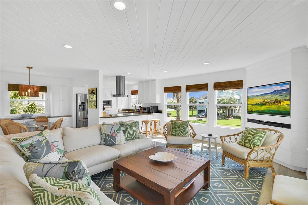 4113 Ghost Crab Lane 