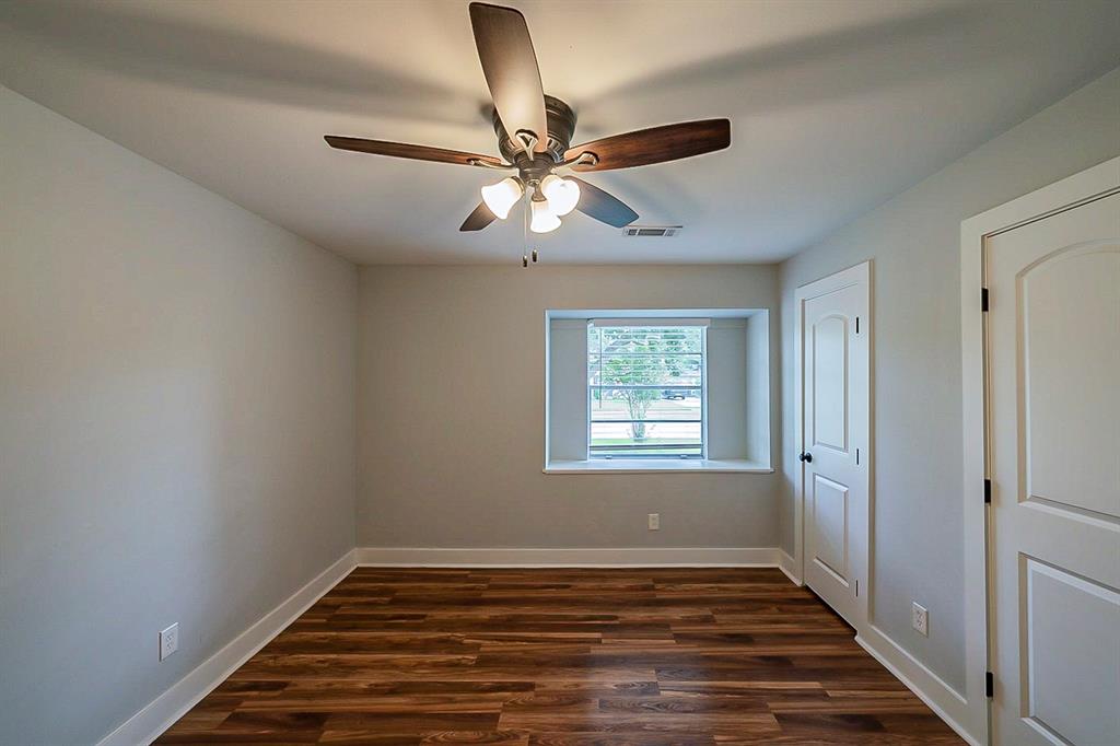 5706 1 Viking Drive, Houston, Texas 77092, 3 Bedrooms Bedrooms, 3 Rooms Rooms,2 BathroomsBathrooms,Single-family,For Sale,Viking,80533239