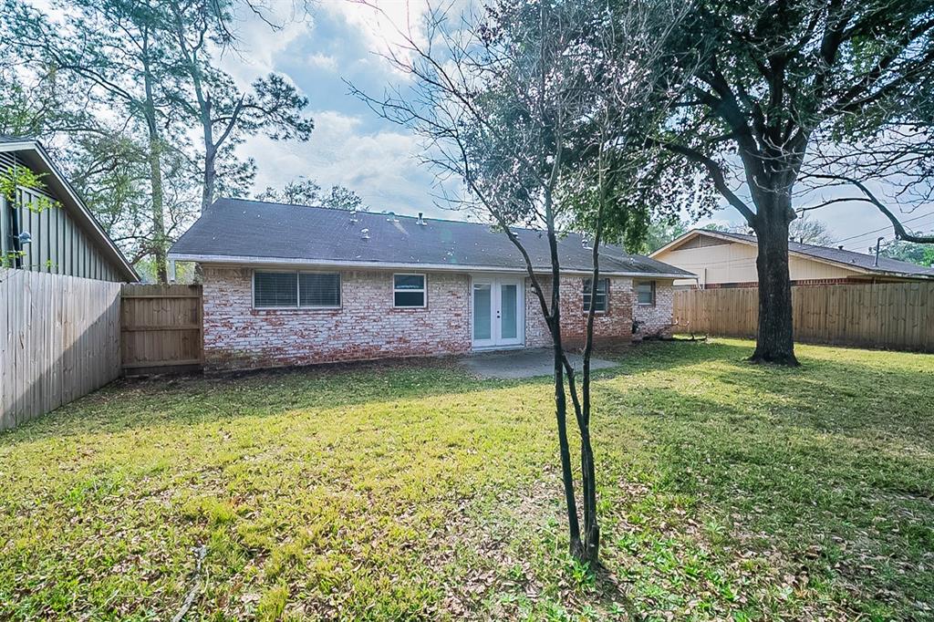 5706 1 Viking Drive, Houston, Texas 77092, 3 Bedrooms Bedrooms, 3 Rooms Rooms,2 BathroomsBathrooms,Single-family,For Sale,Viking,80533239