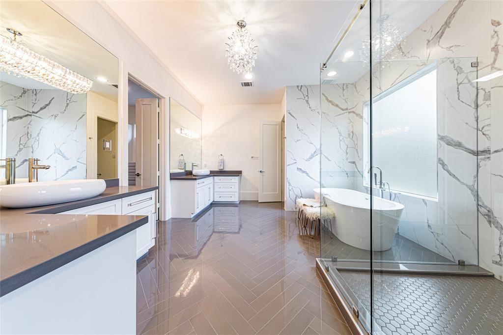 6518 2 Rolla Street, Houston, Texas 77055, 4 Bedrooms Bedrooms, 7 Rooms Rooms,5 BathroomsBathrooms,Single-family,For Sale,Rolla,71453049