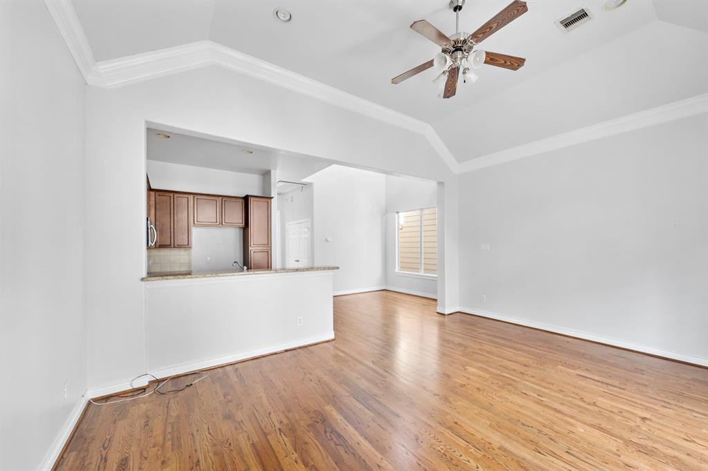 2728 2 Sherwin Street, Houston, Texas 77007, 3 Bedrooms Bedrooms, 3 Rooms Rooms,3 BathroomsBathrooms,Single-family,For Sale,Sherwin,81568253