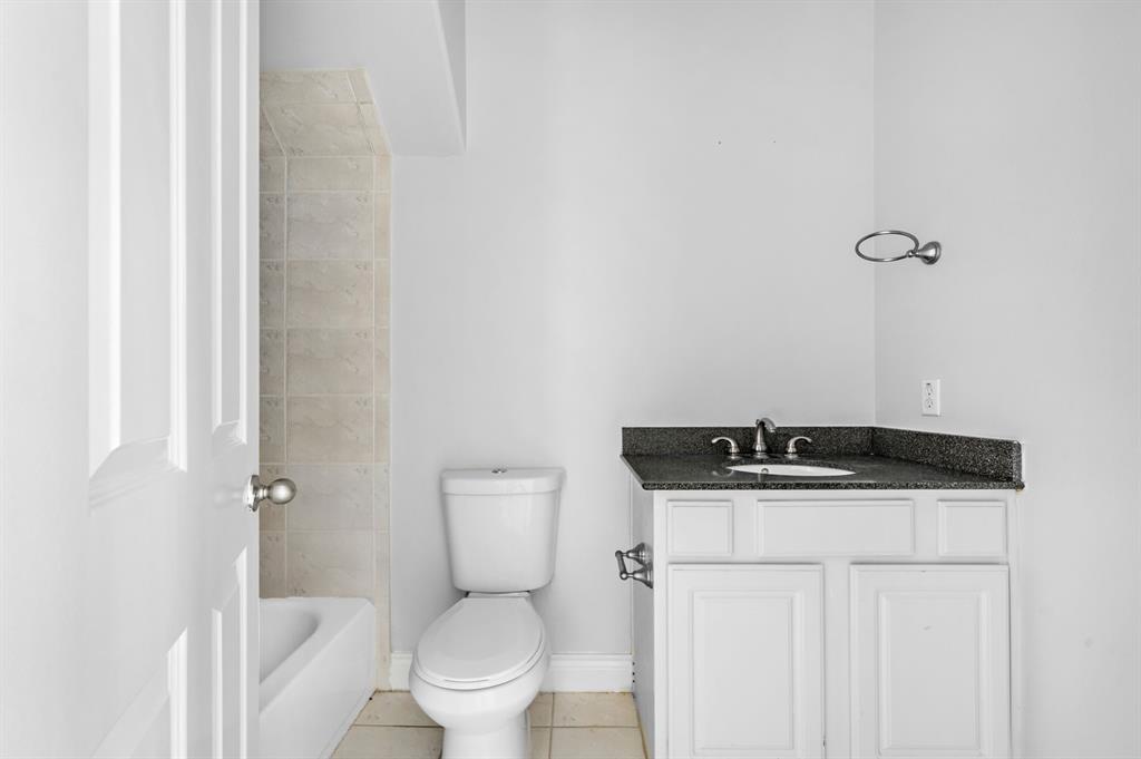 2728 2 Sherwin Street, Houston, Texas 77007, 3 Bedrooms Bedrooms, 3 Rooms Rooms,3 BathroomsBathrooms,Single-family,For Sale,Sherwin,81568253